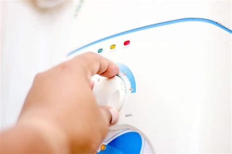 Fogatti rv tankless water heater on demand liquid propane gas hot water heater tankless rv gas water heater with remote control, 12v, 1.58gpm, 42000btu, white 5.0 out of 5 stars 11 1 offer from $499.99 Do Travel Trailers Have Hot Water Heaters? - Camper Report