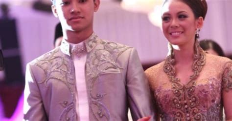 Mengaku 'single', remy ishak putus tunang? Fadza Anuar & Vivy Yusof | Malay Weddings | Pinterest ...