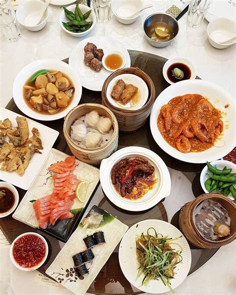 Looking for a tantalising dim sum buffet spread to try lots of different dim sum dishes? 7 Dim Sum Buffets Under $35++ For A Great Yum Cha Sesh ...