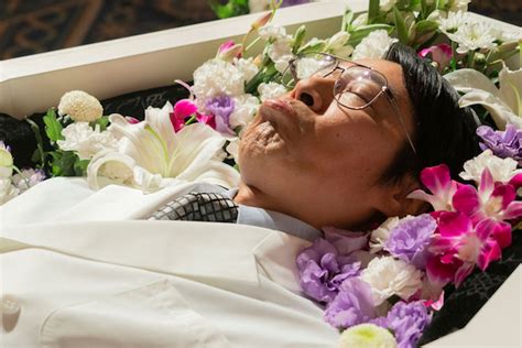 Jun 16, 2021 · 動画配信サービス「paravi」で先行配信中の飯豊まりえ主演のグルメドラマ『ひねくれ女のボッチ飯』が、7月1日から地上波・テレビ東京系で放送されることが. 広瀬すずの熱唱シーン、吉沢亮の地味なメガネ姿も 『一度死ん ...