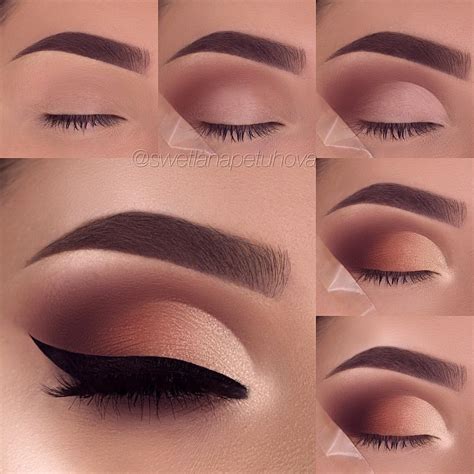 Maybe you would like to learn more about one of these? 26 Easy Step by Step Makeup Tutorials for Beginners - Pretty Designs
