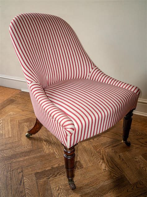 There are 1622 mahogany chair for sale on etsy, and they cost 337,44 $ on average. Regency Mahogany Slipper Chair in Red Stripe For Sale at ...