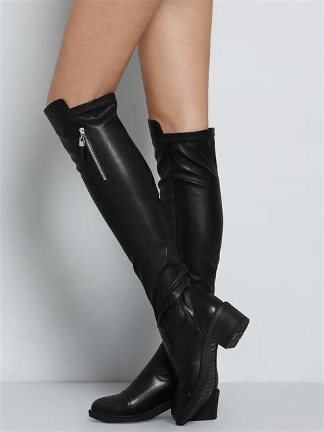 Cette pièce allonge nos jambes et nous réchauffent à l'arrivée du froid. Bottes cuissarde à talon zippé -noir | SHEIN France