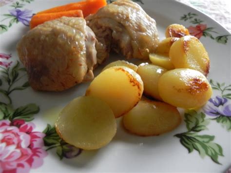 In questo video troverete una ricetta facile e veloce per cucinare il petto di pollo.fare il petto di pollo con la pentola a pressione sarà facilissimo! pollo in brodo,cottura in pentola a pressione