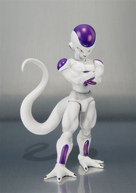 His father's name is jay, mother's name is kim and he has one older sister, kelsie. Amazon.com: Bandai Tamashii Nations Frieza Final Form ...