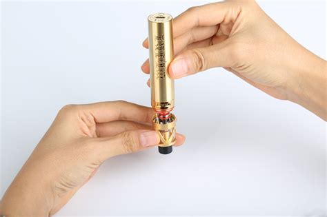 Les cigarettes électroniques ainsi que les liquides, contenant ou non de la nicotine, sont. Cigarette électronique qui explose, comment l'éviter ...