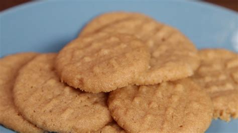 Make three ingredient peanut butter cookies. 3 Ingredient Peanut Butter Cookies No Egg - Butter Cookies ...