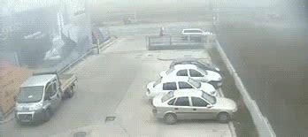 Being boxed in after parallel parking. Gifs legais (16)