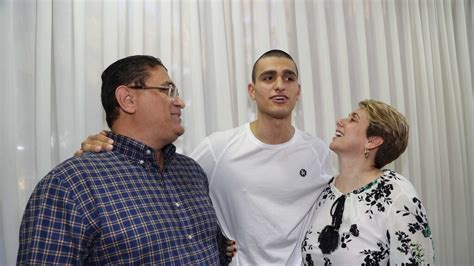 Jun 22, 2021 · הבורר עוד קראוס פסק כי הקבוצה תצטרך לשלם לאקס 90 אלף שקלים בלבד ולא 400 אלף כפי שדרש. לבחור נכון: הסיטואציה המורכבת בבוסטון עבור ים מדר