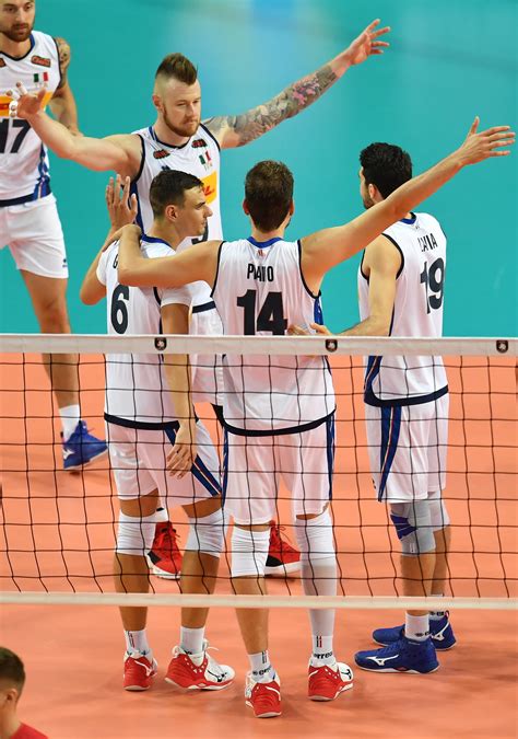 Последние твиты от europei in italia (@europeinitalia). Europei Volley: Italia-Romania 3-1 | Foto - Sportmediaset