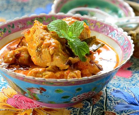 500 gm hati lembu (direbus bersama sedikit garam hingga masak dan dihiris). AYAM MASAK KARI KAPITAN - Dapur Tanpa Sempadan