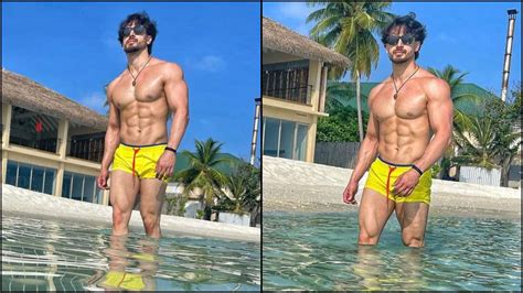 Official page for tiger shroff you can follow me on twitter: Photos: Tiger Shroff-Disha Patani living it up in Maldives ...