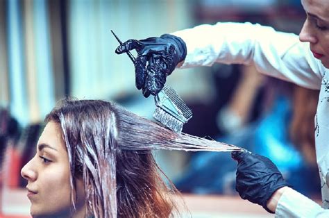 It is easy to apply and less damaging than permanent hair dyes. How often can you dye your hair? - Hair Insights