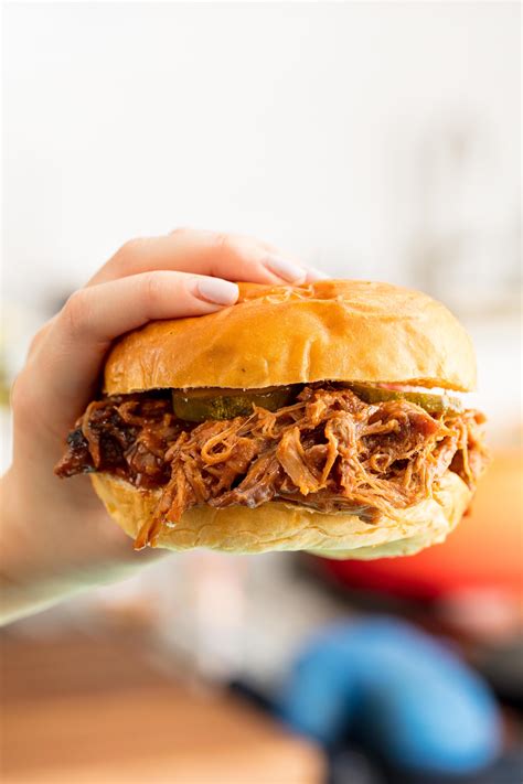 The sauce soaks into the buns and if you tried to pick one up with your hands it would completely fall apart. Pulled Pork Side Dishes Ideas / Pulled Pork Side Dishes ...