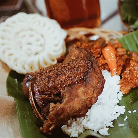 Fensterbilder aus tonkarton vorlagen gratis : 5 Rekomendasi Gudeg Lezat di Yogyakarta, Kuliner Khas dengan Rasa Manis yang Unik