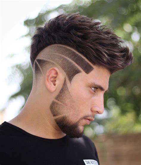 Now is the best time to take a look at the trendiest boys hairstyles and men's haircuts for 2021. 17 Unique Haircut Designs for Men | Hard part haircut ...