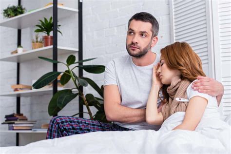 Knowing what to say after an argument with your gf seems like a mission impossible. Affectionate Ways To Make Your Girlfriend Feel Better When ...