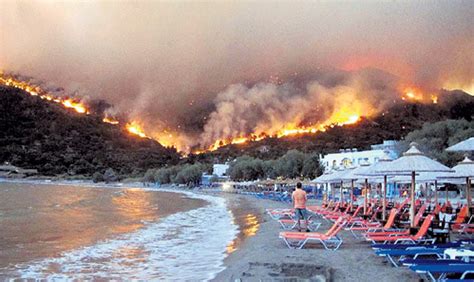 Огонь охватил горную часть острова. Греция всем показала Варуфакиса - Экспресс газета