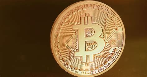 Als de vraag naar bitcoins hoger is dan de eerste bitcoins zijn in januari 2009 de wereld ingebracht. De techniek achter de bitcoin is meer waard dan de valuta ...