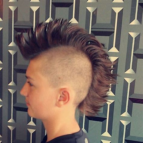This story is proof i was a barbershop watcher when i was young. Men's Hair, Haircuts, Fade Haircuts, short, medium, long ...