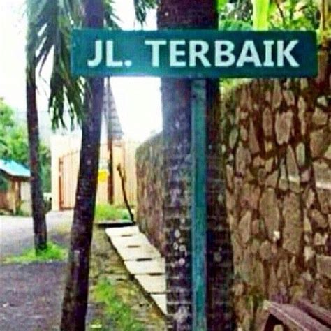Tolong doakan aku agar bisa untuk ibu terbaik yang selalu memiliki senyum untukku, aku tahu kita mungkin berjauhan sekarang. akhirnya ketemu juga jalan terbaik ;p | Lucu, Humor lucu ...