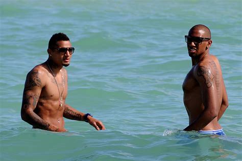 The most complicated brotherhood in football ☆ like this video if. Jerome Boateng Photos Photos - Kevin Boateng and Brother ...