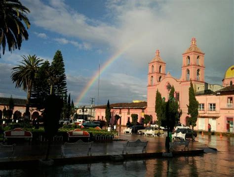 May 09, 2021 · entre los afectados, cientos de personas que se encontraban cerca del lugar resultaron heridas. Pueblo Mágico de Pinos | El Paraíso de los Jardines en ...