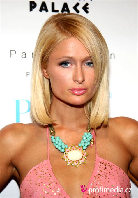 He called the style a little zoolander. this is the hair era in question:. Conheça Paris Hilton