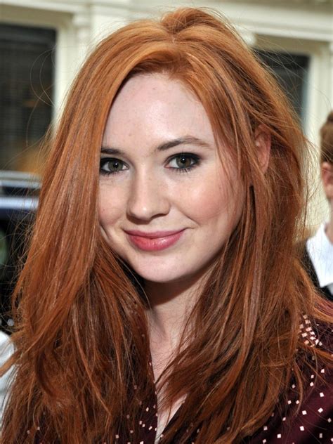 * please close the ad to start movie. Karen Gillan Hot Latest HQ Pics Images In Short Cloths