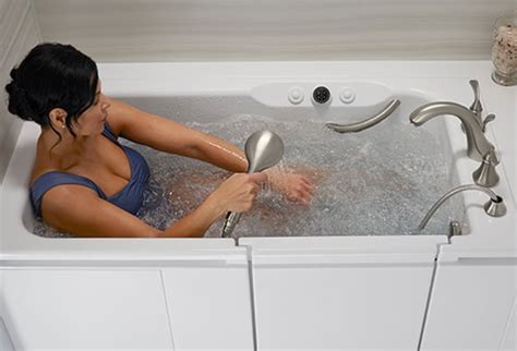 Safely bathe your little one in a baby bath tub or baby bath seat in the comfort of your kitchen sink if a bathtub is not available. Handheld Multifunction Shower | The KOHLER® Walk-In Bath