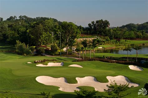 The bukit jalil golf club is near my office and it is great place to hang out or have meetings with your clients,they have an open air restaurant serving japanese and local food and the prices are reasonable for the good quality food. Kuala Lumpur Golf & Country Club | Golfové zájezdy ...