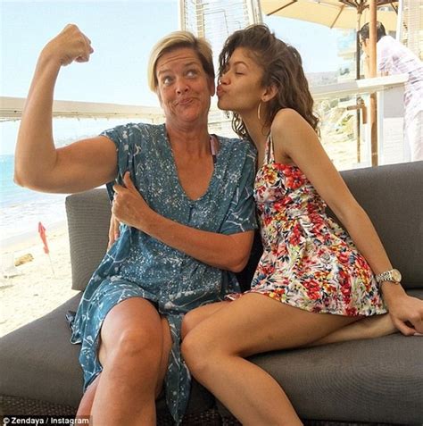 Kazembe ajamu coleman and claire marie he was one year younger than zendaya. Zendaya shares her Mom's Vegan Brownie Recipe