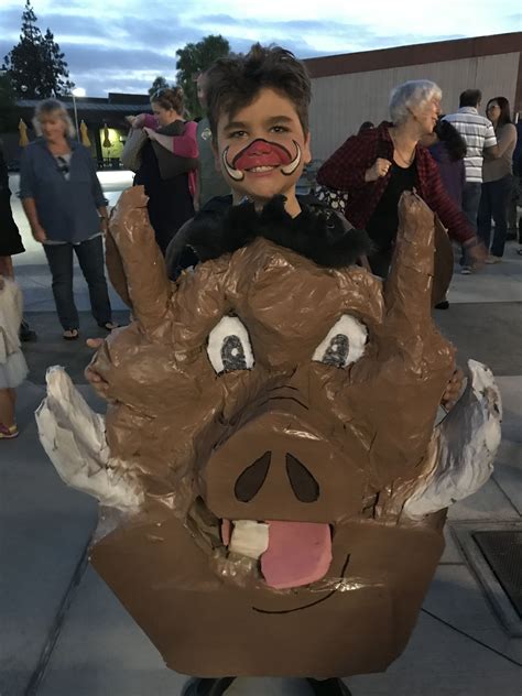 Antelope costume for the lion king junior musical production. Pumbaa costume, The Lion King Pumbaa DIY costume by Joi Buck (With images) | Lion king, Diy ...