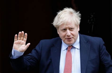 Boris johnson is a leading conservative politician and british prime minister, who was elected leader of the conservative party in the summer of 2019, in a bid to take the uk out of the eu with or without. Boris Johnson an Corona erkrankt: Großbritanniens Premier ...