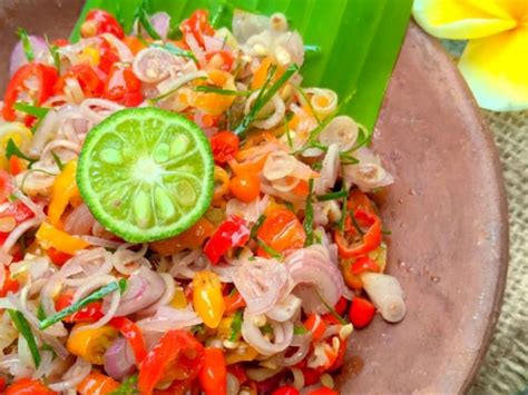 Resep diolah dari video youtube seri cara membuat. Resep Sambal Matah Bali Simple dan Dijamin Enak | Indozone.id