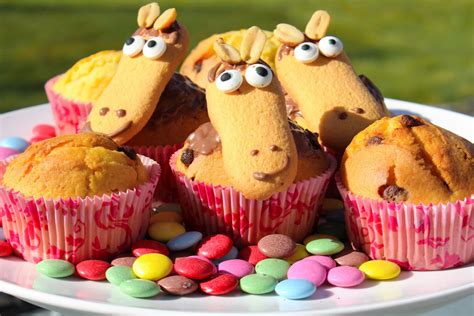 Gebt den teig in eure muffinförmchen und backt ihn für 20 minuten im ofen. Muffins für den Kindergeburtstag • Kinderglück - Der ...