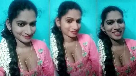 Sma hot tiktok goyang nungging. ஷால் கூட போடாமல் இந்த பொண்ணு பண்றத பாருங்க Tamil Dubsmash tik tok 2019 | Indian girls images ...