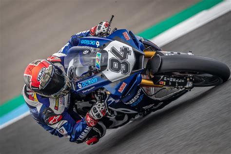 Yamaha europe racing takım patronu lin jarvis, folger'ın 2019 boyunca joker olarak hiçbir yarışa. IDM Superbike 1000: Jonas Folger ist auch im zweiten Lauf ...