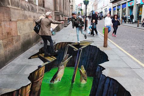 Amazing Art - Zebit 3D Pavement Art, Liverpool, Bold Street - Naga Plus (+)