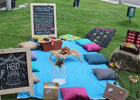 Con la llegada de la primavera, toda ocasión es buena para salir al campo, al parque o a la playa y disfrutar de un buen picnic. Organizar picnics, la tendencia que se pone de moda en Bogotá