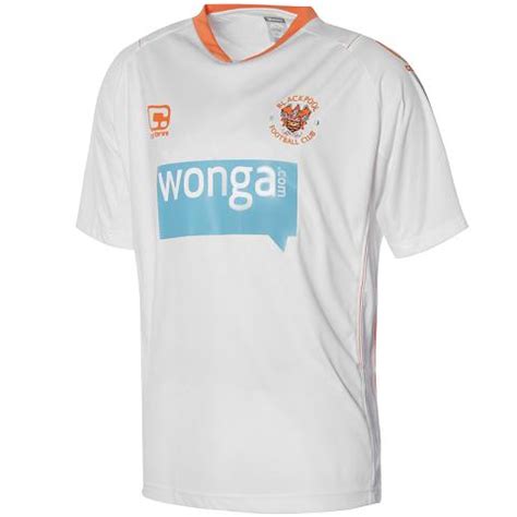 Everything you wanted to know, including current squad details, league position, club address plus much more. Blackpool 10 11 Away Kit | Football Kit News