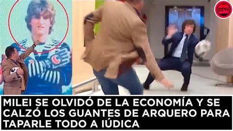 Javier gerardo milei (buenos aires, argentina; (VIDEO) Milei se olvidó de la economía y se calzó los ...