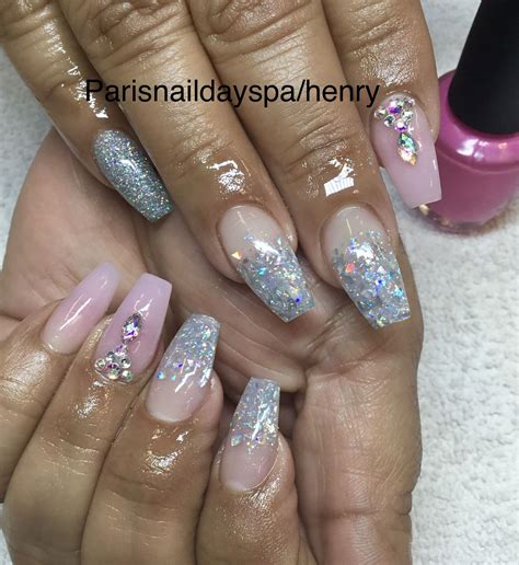 Find opening hours and closing hours from the nail salons category in new york, ny and other contact details such as address, phone number, website. Pin by Hoang De on Paris nail day spa | Paris nails, Nails ...