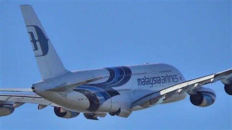 The airbus a380 is replacing the boeing 777 used on this route, not only substantially boosting the number of seats (from the 777's 282 seats to the a380's 494 seats) but also introducing mas first class to the routes. Airbus A380 Malaysia Airlines Taxi and Takeoff. London ...