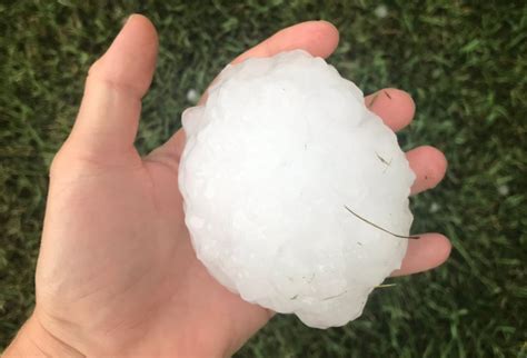 The storms led to severe thunderstorm warnings across the southern half of the twin cities metro area and dropped the large hail in places like loretto, carver and chanhassen, minnesota before 10 p.m. Hail the size of tennis balls, grapefruit slams locations ...