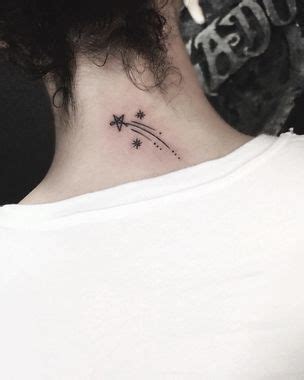 When we hear the word stars, an immediate picture that comes to our. Shooting Star Tattoo | Shooting star tattoo, Star tattoo ...