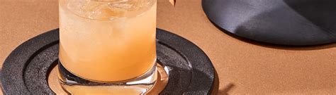 Willkommen bei unserem cocktail zutaten test / vergleich. Cointreau : Rezept - Wie man Cloudy Night zubereitet