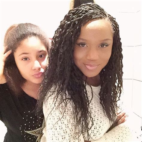 Her hair is gorgeous btw i'm glad you're submitting something ^.^ Maheeda And Her 13year Old Daughter In Beautiful Pictures ...