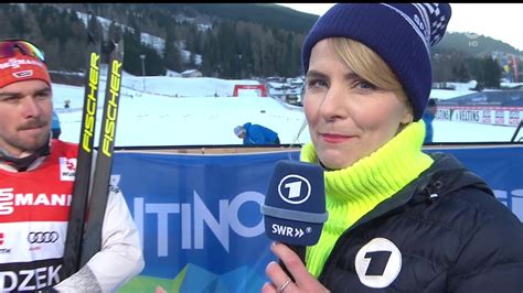 Jeden donnerstag gibt es eine doku oder reportage aus der sportwelt. Stephanie Müller-Spirra bei der 'Sportschau - Nordische ...