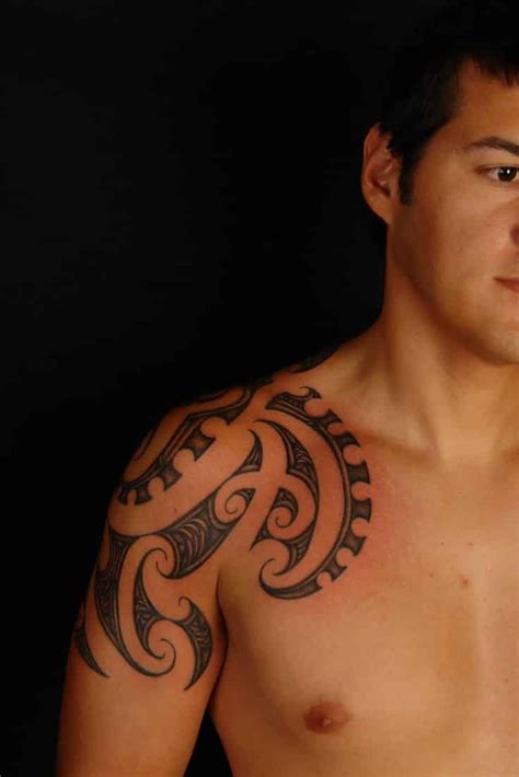 It is a relatively large area; Shoulder Tattoos For Men - Designs on Shoulder for Guys